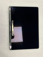 Apple MacBook Air 13" A2337