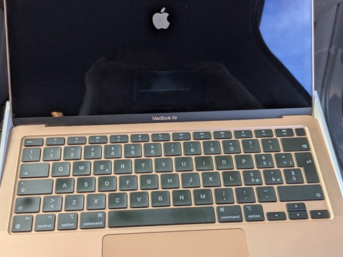 Macbook air 2020 8gb - m1,